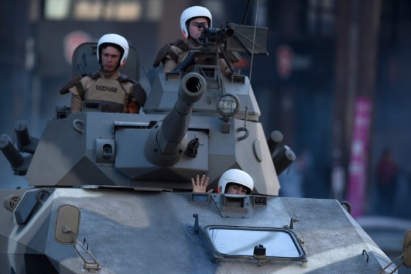 Adhoc ©Nicolas Celaya