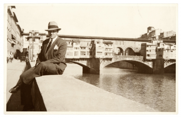 Gerardo Matos Rodríguez. Ponte Vecchio, Florencia. Año 1929. || Foto: Archivo Matos Rodríguez. Autor: s/d.