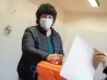 Votación de Ivonne Passada, candidata a alcalde por el Frente Amplio en el Municipio CH. || Ricardo Antúnez / adhocFOTOS