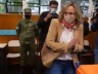 La  votación de Laura Raffo || Pablo La Rosa / adhocFOTOS