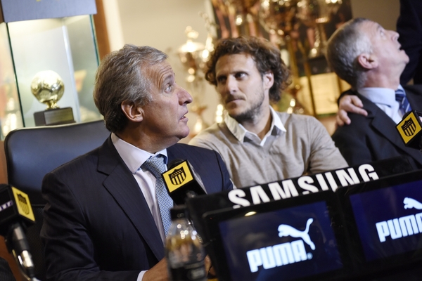 adhoc @Nicolás Celaya