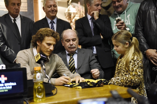 adhoc @Nicolás Celaya