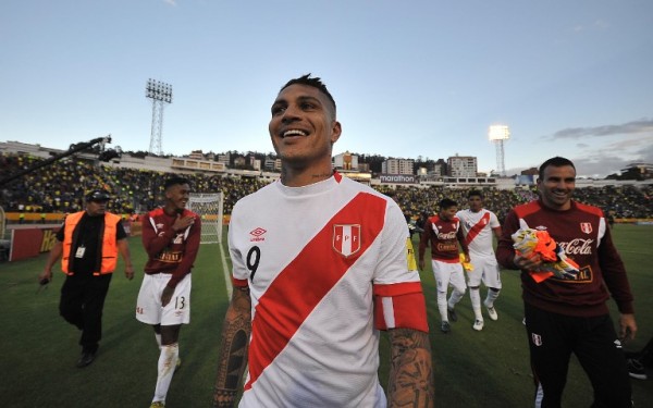 Ecuador 1-2 Perú || AFP