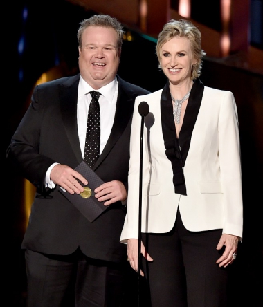 Eric Stonestreet y Jane Lynch || AFP
