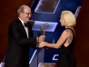 Richard Jenkins y Lady Gaga || AFP