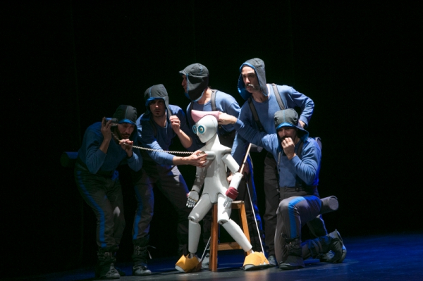 Difusión: Federico Stoll