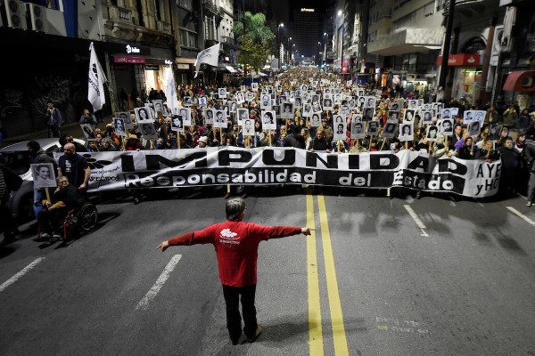 22 Marcha del Silencio or la avenida 18 de Julio, en Montevideo. || Nicolás Celaya /adhocFOTOS
