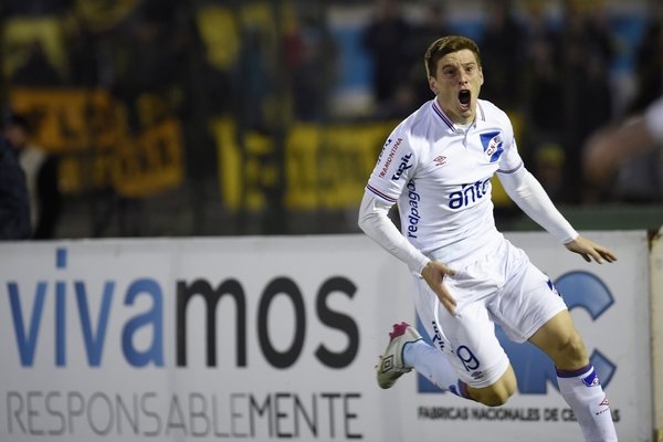 Adhoc ©Nicolas Rodriguez