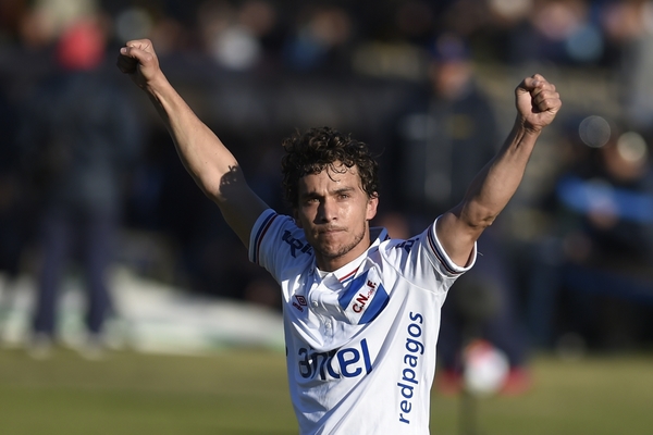 Adhoc ©Nicolas Rodriguez