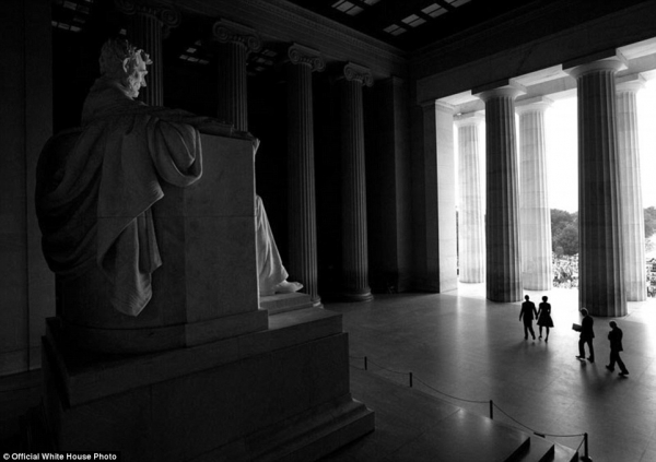 Pete Souza - The White House