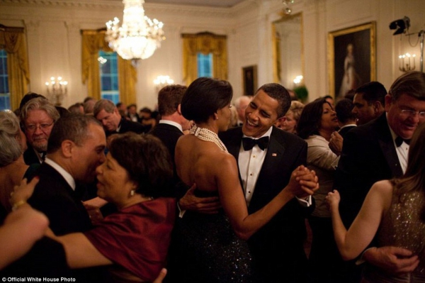 Pete Souza - The White House