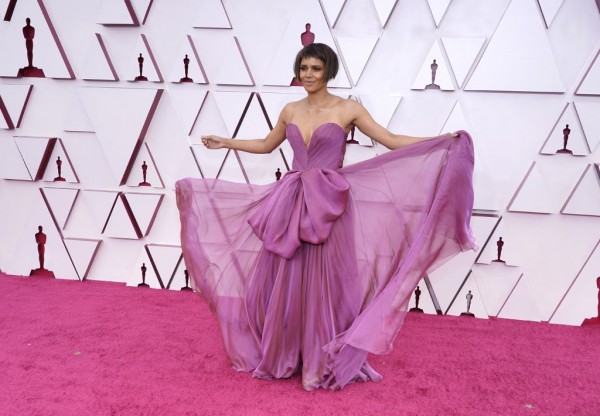 Halle Berry || AFP
