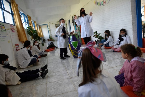 Vuelta a clases en la escuela rural Nro. 58 de Aguas Blancas en Lavalleja (Daniel Rodriguez /adhocFOTOS)