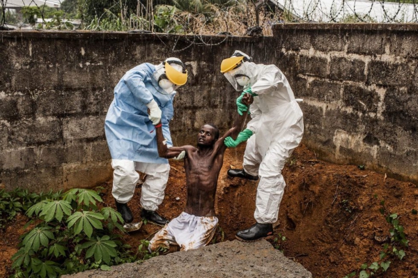 Centro de atención a enfermos de ébola en Sierra Leona || PETER MULLER / PRIME FOR NATIONA (EFE)