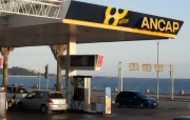 Portal 180 - Ancap y estacioneros firmes en sus posiciones en las primeras horas sin venta de nafta