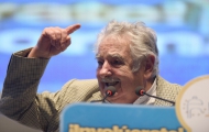 Portal 180 - Mujica en Guatemala: “yo no soy pobre, carajo”