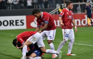 Portal 180 - Conde se viste de héroe y desata el éxtasis tricolor 