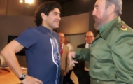 Portal 180 - Maradona llora a Fidel Castro, su “segundo padre“