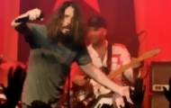 Portal 180 - El ícono del rock grunge Chris Cornell muere a los 52 años