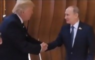 Portal 180 - Trump y Putin se reúnen por primera vez en Hamburgo en un ambiente eléctrico 