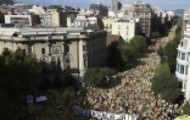 Portal 180 - Manifestación masiva por la independencia de Cataluña