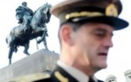Portal 180 - Gobierno decidió arresto a rigor del comandante del Ejército