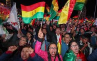 Portal 180 - Miles de bolivianos claman contra Evo Morales a pocos días de las elecciones