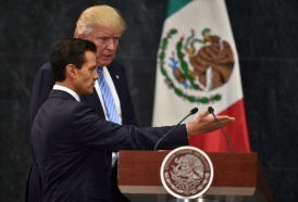 Portal 180 - Peña Nieto y Trump debaten en Twitter sobre el muro