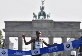 Portal 180 - Bekele ganó el maratón de Berlín con la segunda mejor marca de la historia