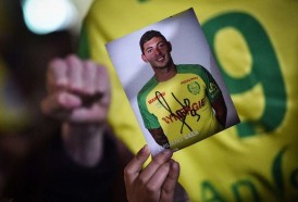 Portal 180 - Los hinchas del Cardiff esperan un milagro con Emiliano Sala