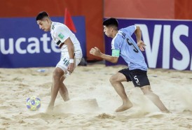 Portal 180 - Uruguay debutó con victoria en la hora ante México en el Mundial de Fútbol Playa