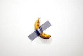 Portal 180 - Un artista vende una banana por 120.000 dólares y otro se la come