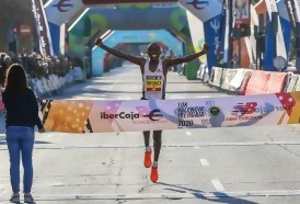 Portal 180 - Keniano Kipruto batió el récord del mundo de 10 km en Valencia