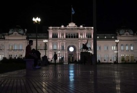 Portal 180 - Grupos de acreedores rechazan oferta argentina de reestructuración de su deuda