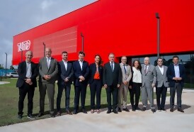 Portal 180 - TUMO Uruguay inauguró su primer centro gratuito de educación en tecnologías creativas para jóvenes