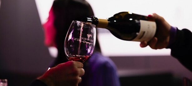 Portal 180 - Con entradas agotadas, se celebró la cuarta edición del Salón del Vino Uruguayo