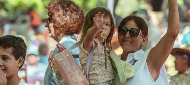 Portal 180 - Parrilla solidaria de la Fundación Peluffo Giguens