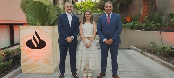 Portal 180 - Santander inauguró su nuevo Centro Private Banking Golf