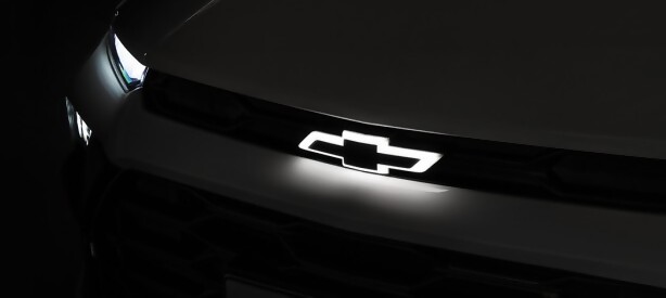 Portal 180 - Chevrolet Sonic, el nuevo SUV coupé compacto adopta el logotipo actualizado de la marca