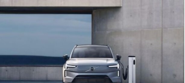 Portal 180 - Volvo EX90: El vehículo premium que se vuelve más inteligente con el tiempo
