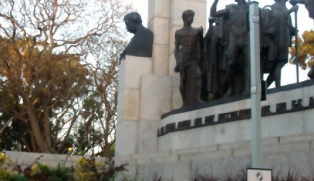 Monumento renovado y con alarma 