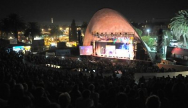 La noche que dos utileros se metieron con “un payaso y un peluquero”