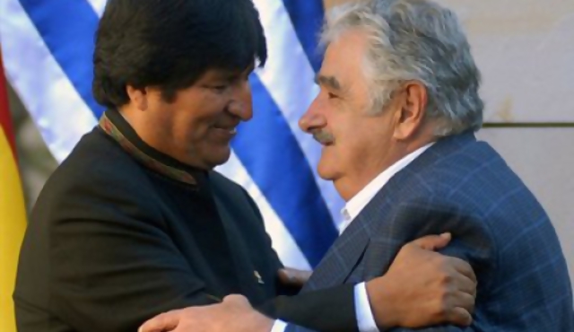 Mujica avanza en acuerdos por gas