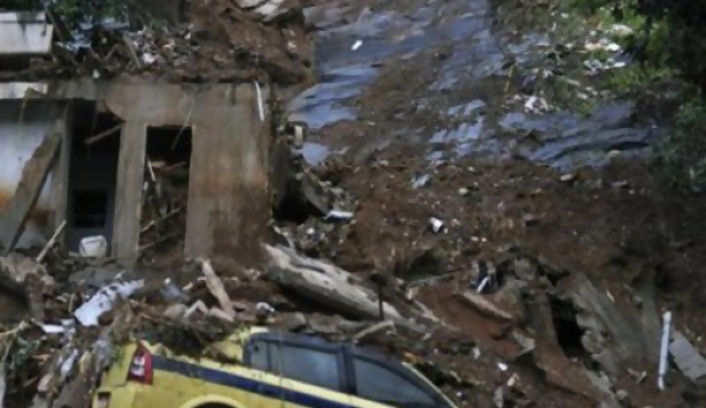 Enorme deslave eleva número de muertos en Rio