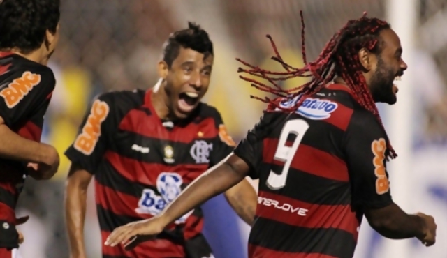 Estudiantes y Flamengo en cuartos 