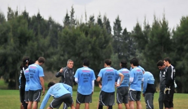 Uruguay – Francia lo dirigirá un japonés