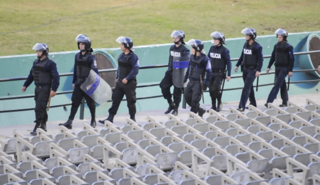 No habrá policías hasta que no haya cámaras
