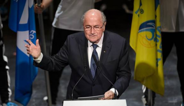 Blatter: “Vendrán otras malas noticias”