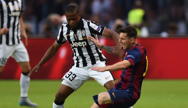Evra, récord en perder finales de Champions