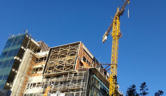 Construcción caería por segundo año consecutivo en 2015